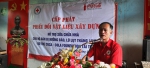 Ông Nguyễn Đình Chiến, Chủ tịch Hội CTĐ tỉnh phát biểu tại buổi cấp phiếu cho người hưởng lợi
