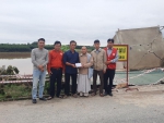 Gio Linh: Đến thăm và trao hỗ trợ các gia đình bị thiệt hại do sạt lở tại xã Hải Lệ