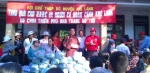 Chùa Thiên Phú (Nha Trang) trao 300 suất quà cho người nghèo và nạn nhân chất độc da cam.