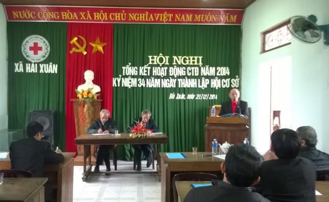 Đ/c Cáp Kim Liêm - Chủ tịch Hội Chữ thập đỏ tỉnh phát biểu tại hội nghị