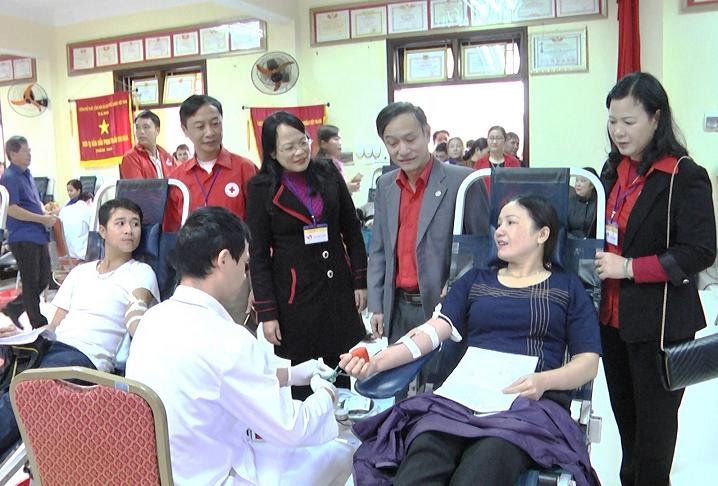 Vĩnh Linh: Hơn 600 người tham gia hiến máu đợt 1/2018